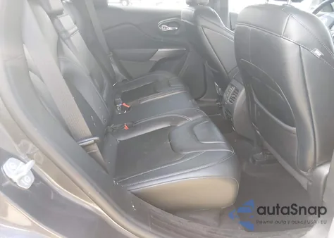 2019 Jeep Cherokee Latitude Plus 4X4 из США, поврежденный, VIN 1C4PJMLB2KD379918